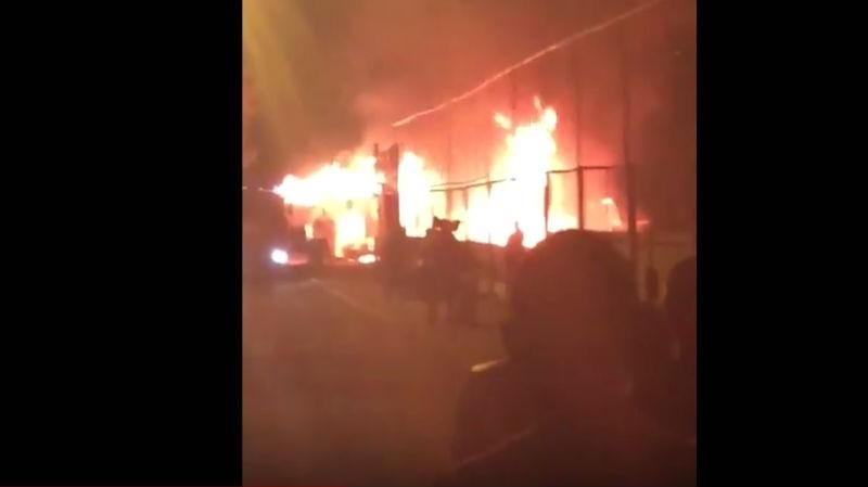В Одессе вспыхнул серьезный пожар в клубе-ресторане "Пляжник"