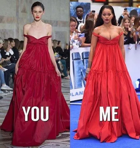 Сукня на Ріанні виглядає зовсім по-іншому Сукня на Ріанні виглядає зовсім по-іншому