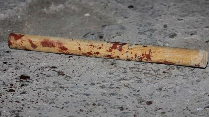 Російський офіцер до смерті забив палицею бойовика Російський офіцер до смерті забив палицею бойовика