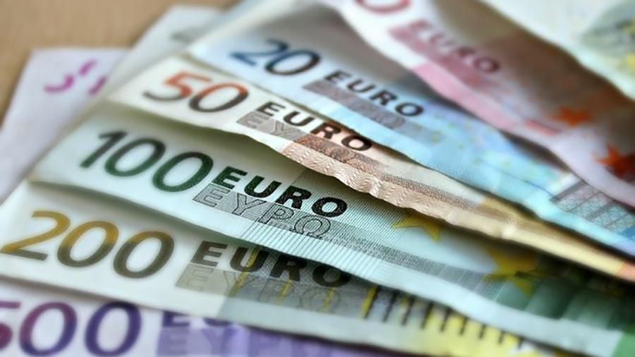 Наличный курс на 31-07-2017: курс доллара и курс евро