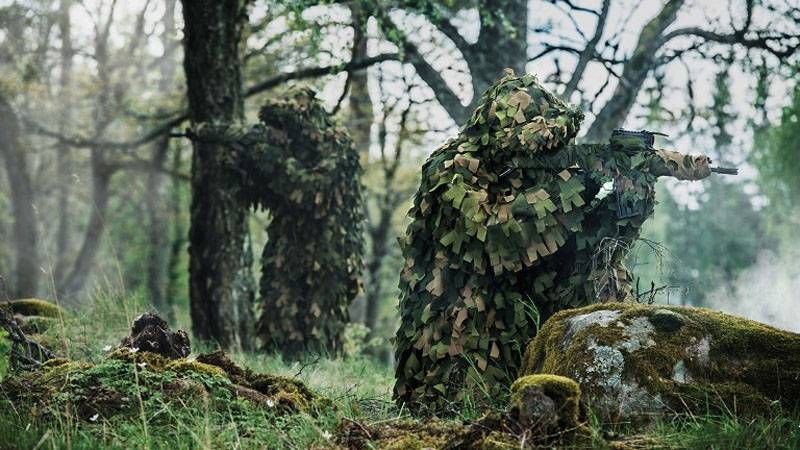 Тактика "маскування" допомагає Росії заплутати сліди своїх злочинів, – Fox Weekly