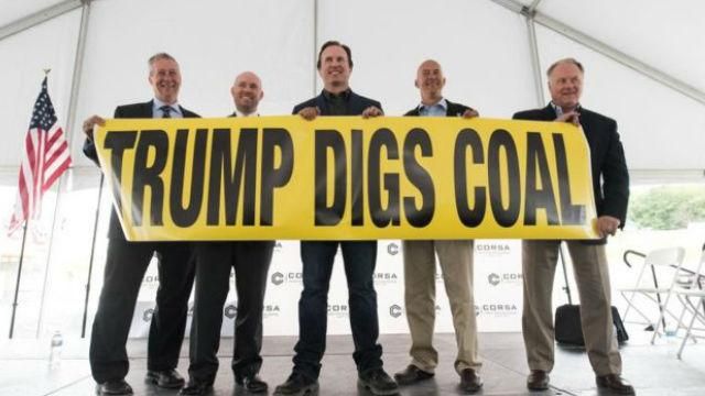 Продавая уголь Украине, США пытаются противостоять Путину, – Bloomberg Продавая уголь Украине, США пытаются противостоять Путину, – Bloomberg