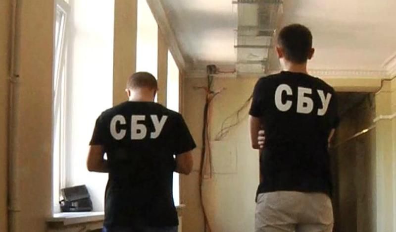 Це не можна називати "зливом", – представник Запорізької міськради прокоментував обшуки СБУ
Це не можна називати "зливом", – представник Запорізької міськради прокоментував обшуки СБУ