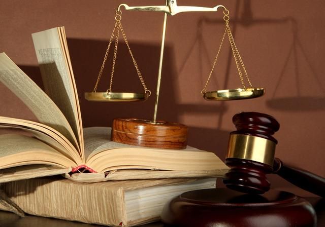 Україна подасть до суду на Росію: порти зазнають збитків через Керченський міст Україна подасть до суду на Росію: порти зазнають збитків через Керченський міст