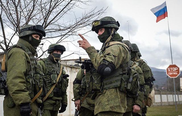 Росія замінює ватажків бойовиків на Донбасі своїми кадровими військовими, – розвідка