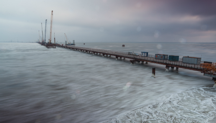 Російські дурні та дороги, – експерт пояснив, чому Керченський міст – непотрібна іграшка Кремля Російські дурні та дороги, – експерт пояснив, чому Керченський міст – непотрібна іграшка Кремля