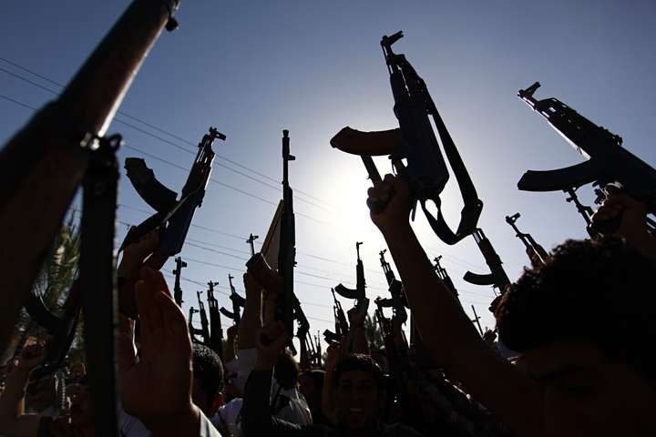 Интерпол обнародовал имена 173 потенциальных террористов "Исламского государства"