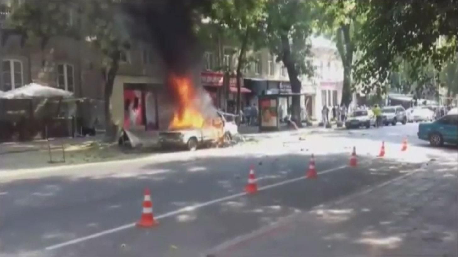 СБУ затримала терористів, які підірвали авто в Одесі