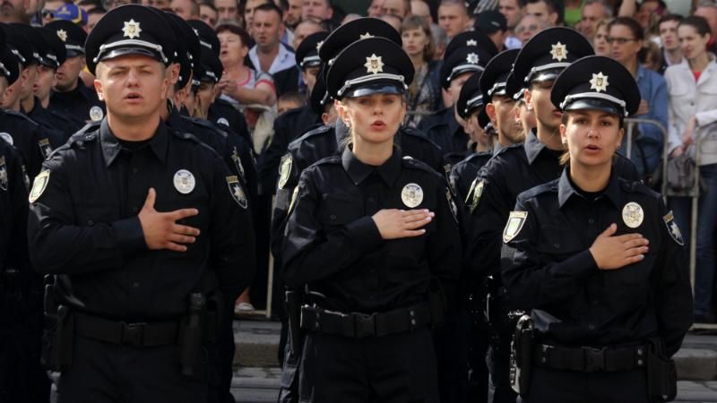 День полиции: Порошенко сообщил, сколько полицейских погибло за два года службы