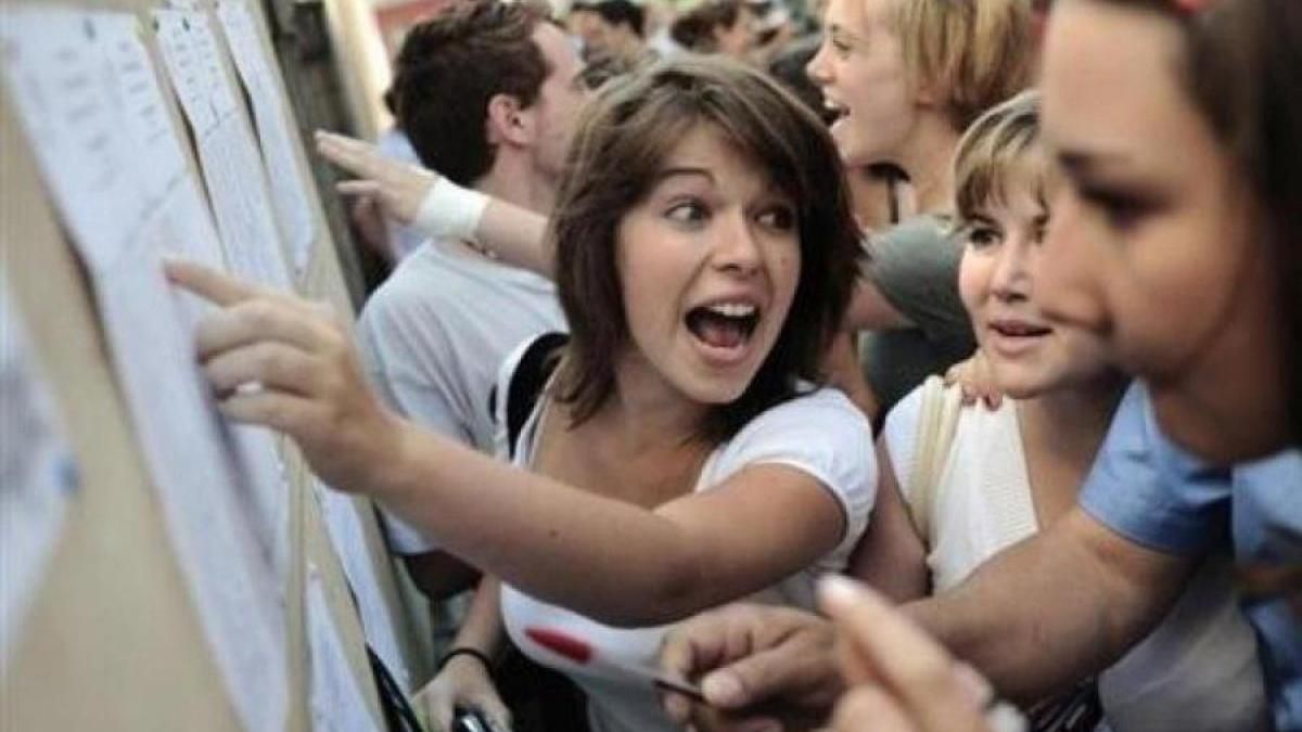 Поступление-2017: Минобразования продлило срок подачи документов в ВУЗы на бюджет Поступление-2017: Минобразования продлило срок подачи документов в ВУЗы на бюджет