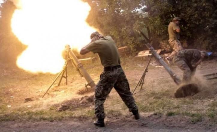 Бойовики посилили вогневу активність в зоні АТО: серед українських бійців є поранені