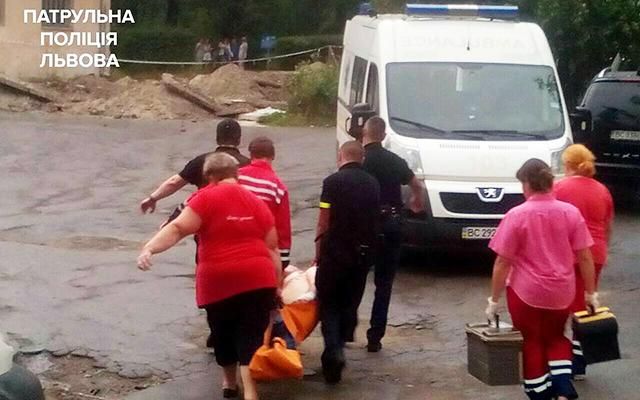 В поліції розповіли деталі про пацієнта, який влаштував криваву різанину у психлікарні Львова В поліції розповіли деталі про пацієнта, який влаштував криваву різанину у психлікарні Львова