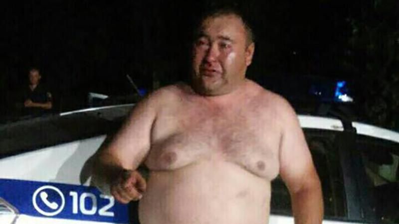 Племінник опального Пісного, який є начальником поліції, влаштував п'яну бійку у кафе Племінник опального Пісного, який є начальником поліції, влаштував п'яну бійку у кафе