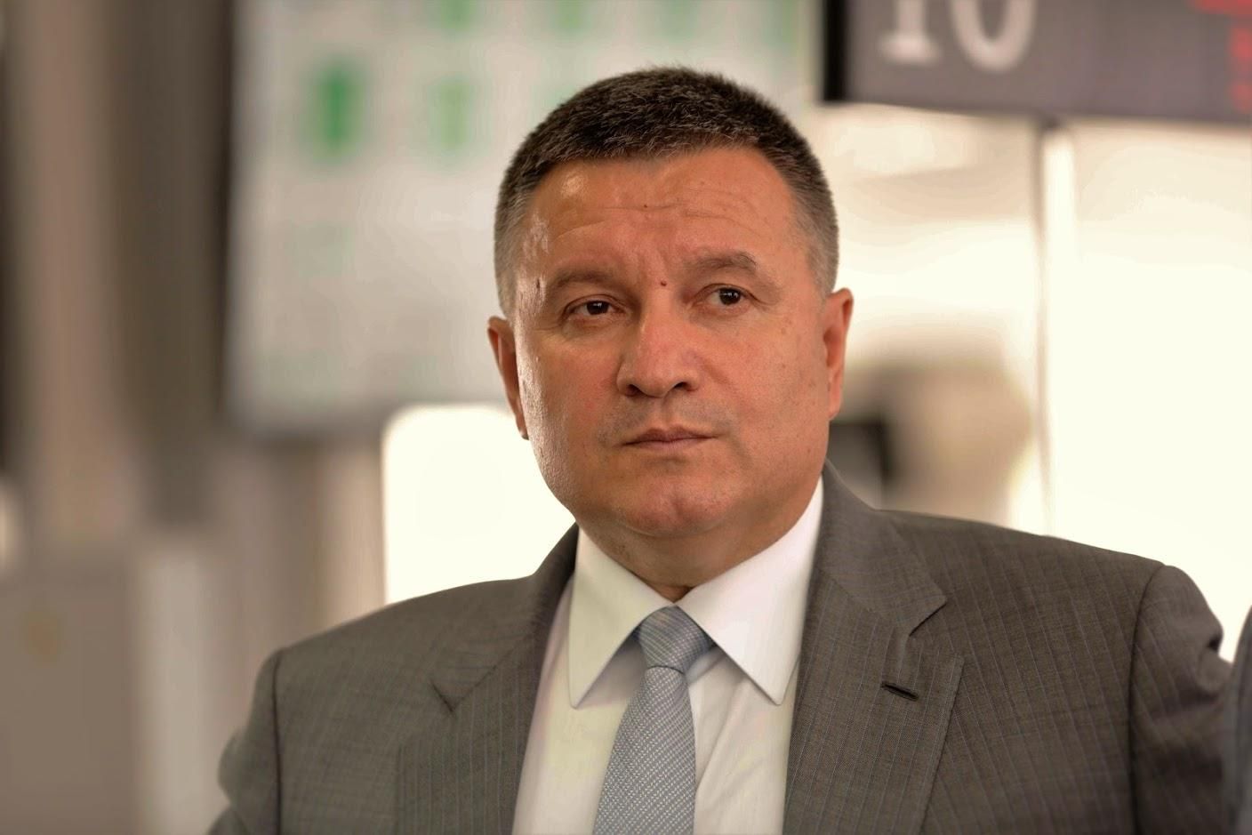 Аваков прохолоджується на елітному швейцарському курорті Аваков прохолоджується на елітному швейцарському курорті