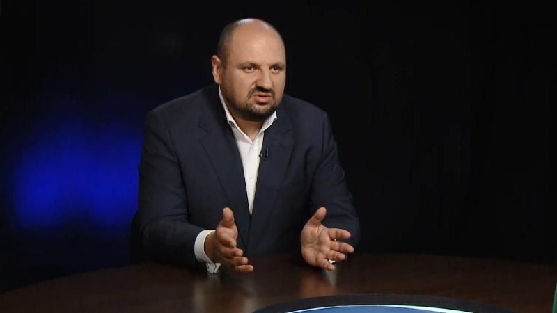 Розенблат остался без загранпаспортов Розенблат остался без загранпаспортов