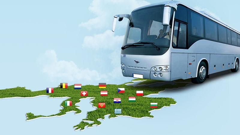 Українські туристи застрягли поблизу Румунії через зниклого водія автобуса Українські туристи застрягли поблизу Румунії через зниклого водія автобуса