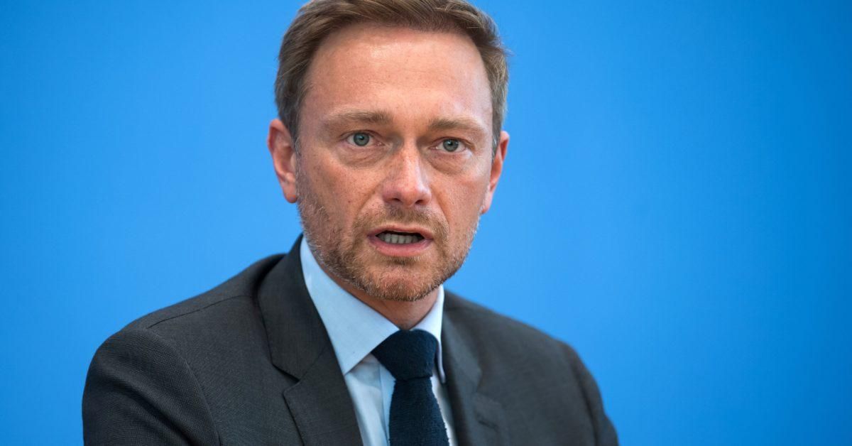 Загравання з Путіним немає, – лідер німецьких лібералів виправдався за висловлювання про Крим Загравання з Путіним немає, – лідер німецьких лібералів виправдався за висловлювання про Крим