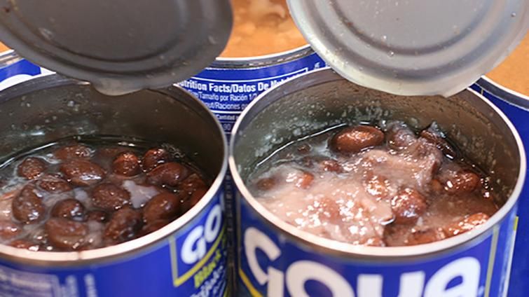 Украинских военных кормят пищевыми отходами Украинских военных кормят пищевыми отходами