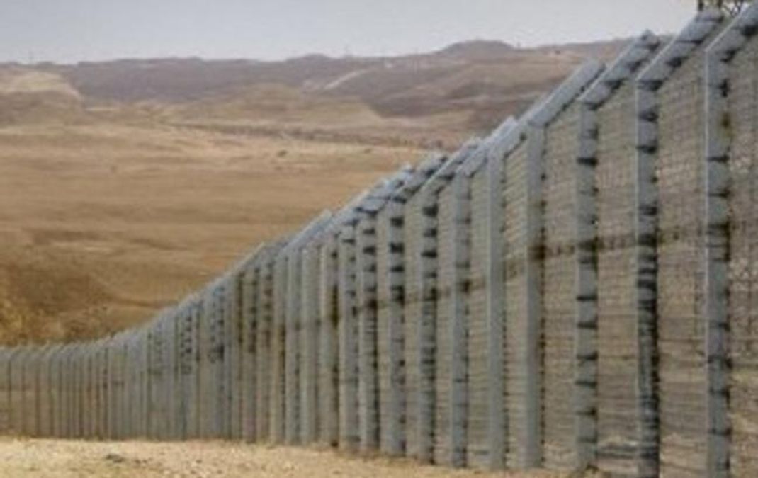 Скандальная "Стена": пограничников подозревают в хищении денег Скандальная "Стена": пограничников подозревают в хищении денег