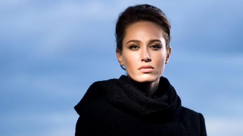 Похороны Бережной в Киеве: тело Ирины доставили в Лавру - фото Похороны Бережной в Киеве: тело Ирины доставили в Лавру - фото