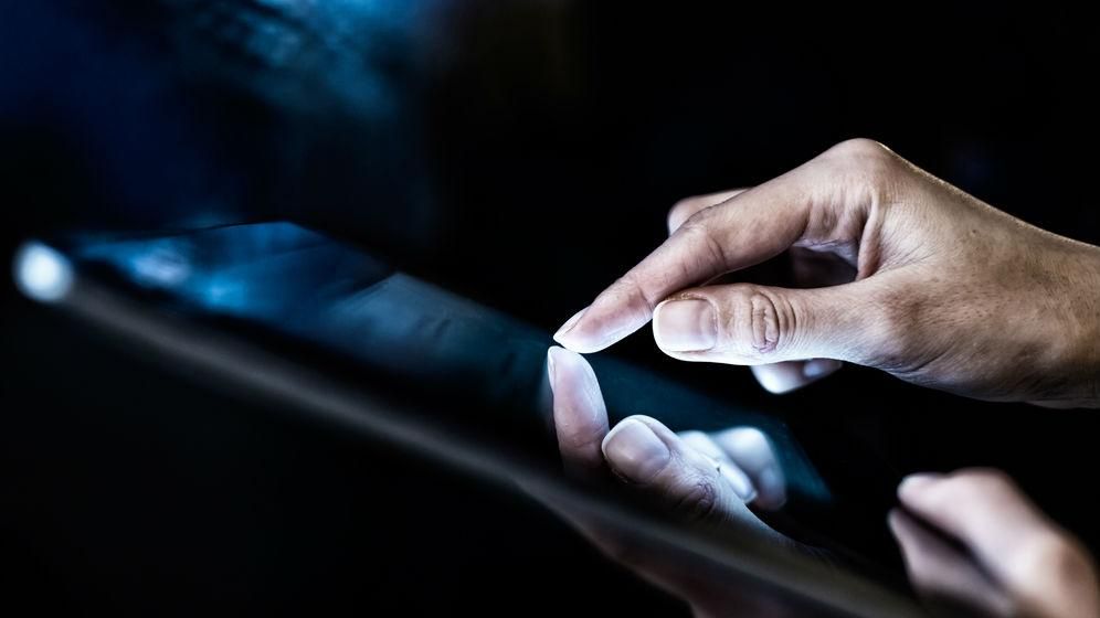 Оккупанты в Крыму штрафуют на огромные деньги за проукраинские сообщения в соцсетях Оккупанты в Крыму штрафуют на огромные деньги за проукраинские сообщения в соцсетях