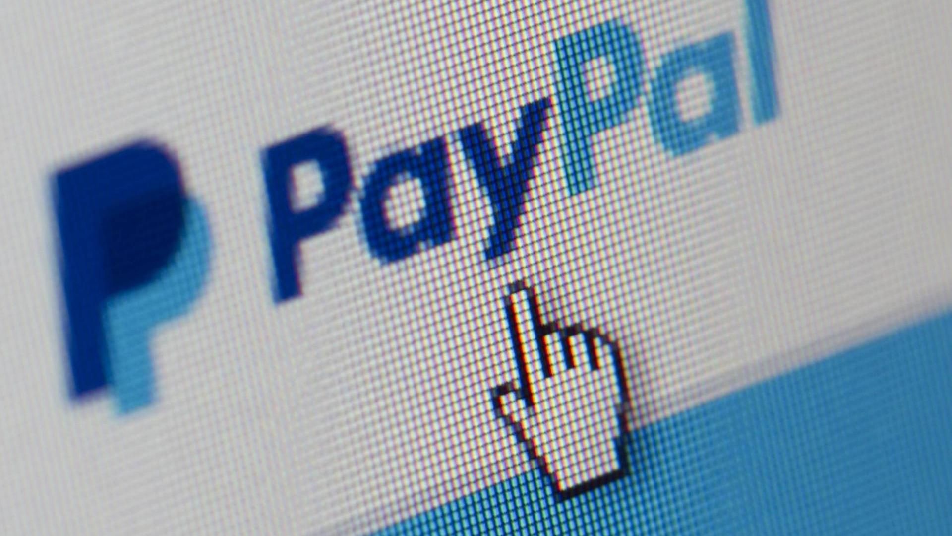PayPal блокирует денежные переводы украинцев