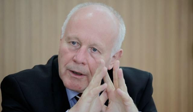 Меркель відправляє в Україну поважного посланника з децентралізації Меркель відправляє в Україну поважного посланника з децентралізації