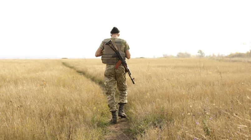 На фронте снова горячо: с ночи ранены пятеро украинских воинов