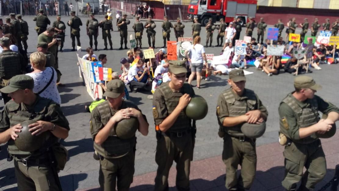 Гомофобы помешали закончить Марш равенства в Одессе