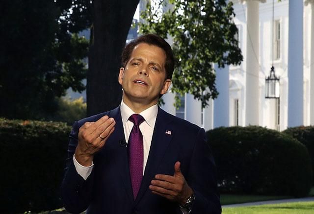 В Белом доме хотят избавиться от Трампа, – экс-спикер администрации президента США В Белом доме хотят избавиться от Трампа, – экс-спикер администрации президента США