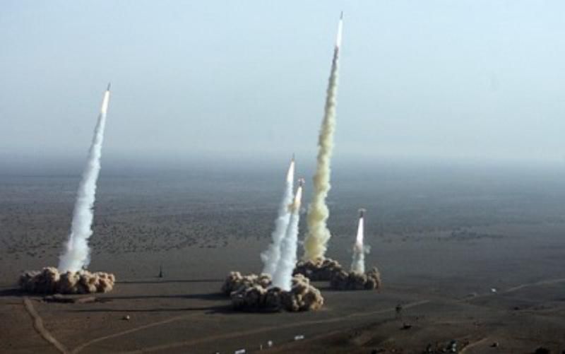 Скільки тисяч одиниць бойової техніки КНДР отримала від Путіна протягом його правління
Скільки тисяч одиниць бойової техніки КНДР отримала від Путіна протягом його правління