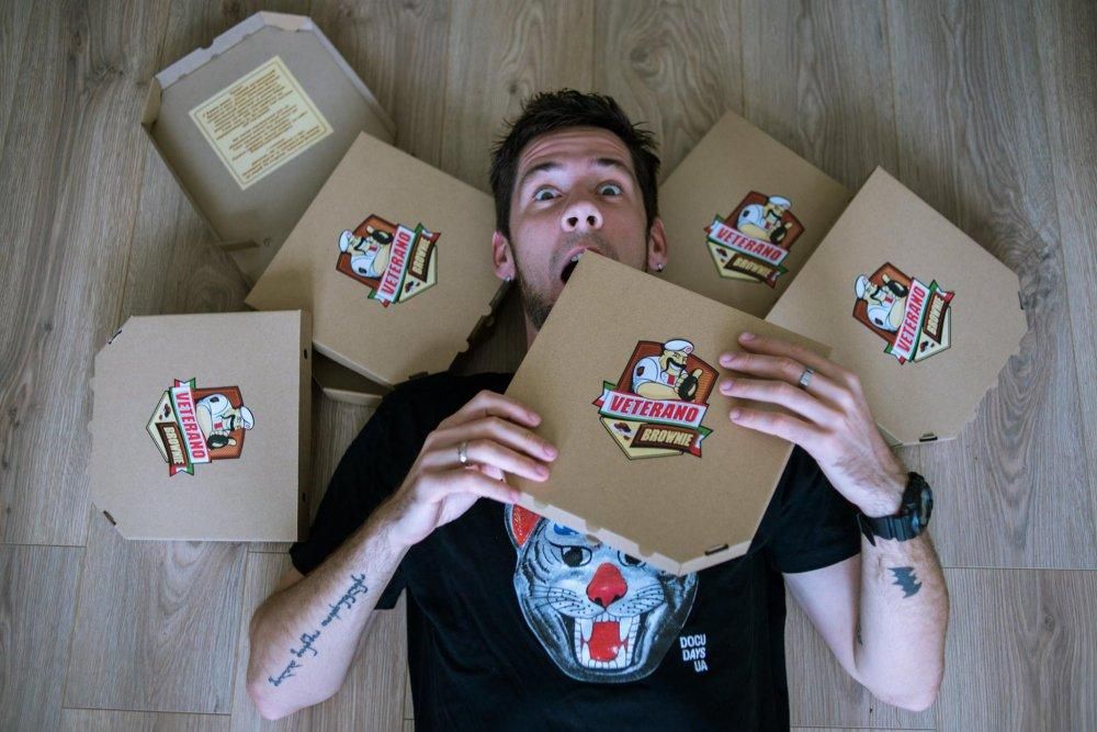 Екс-розвідник в АТО розповів, як започаткував власний кондитерський бізнес Екс-розвідник в АТО розповів, як започаткував власний кондитерський бізнес