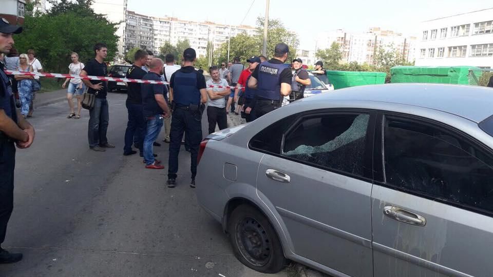 Появились подробности стрельбы с участием нардепа Мельничука в Киеве Появились подробности стрельбы с участием нардепа Мельничука в Киеве