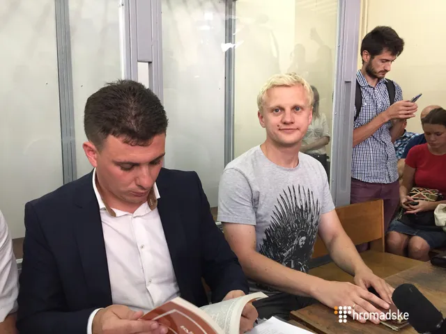 Дніпровський суд, Шабунін, побиття Дніпровський суд, Шабунін, побиття