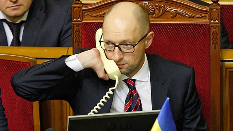 Яценюк став співвласником відомого українського телеканалу  