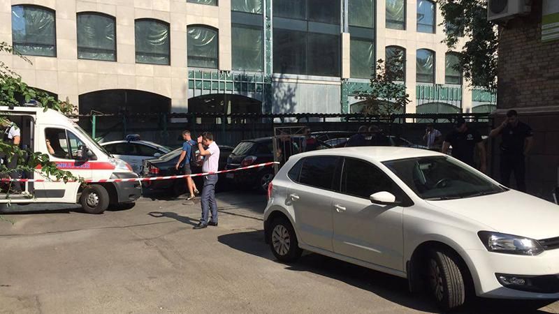 У поліції повідомили подробиці пограбування зі стріляниною у Києві У поліції повідомили подробиці пограбування зі стріляниною у Києві