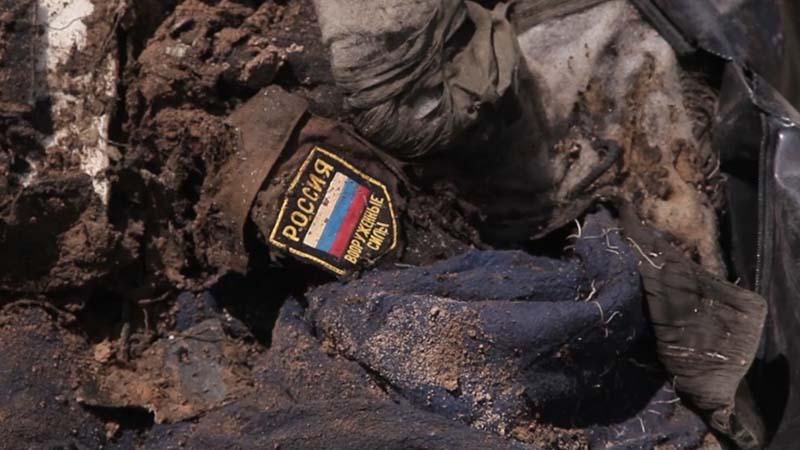 Їх там немає: російських військових хоронять на Донбасі під виглядом місцевих жителів Їх там немає: російських військових хоронять на Донбасі під виглядом місцевих жителів