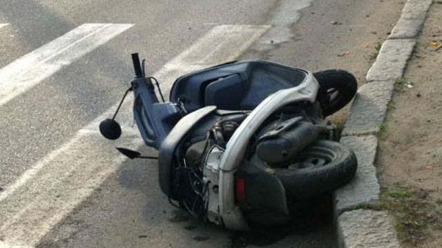 Лобовое столкновение на Харьковщине: погибли парень с девушкой на скутере