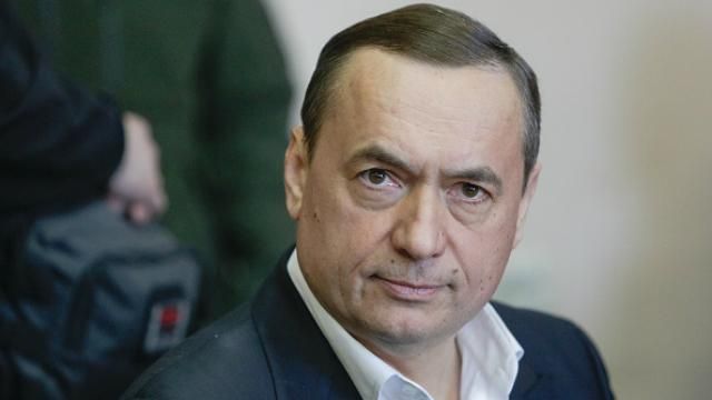 Одиозного Мартыненко продолжили меру пресечения, сделав его менее суровым