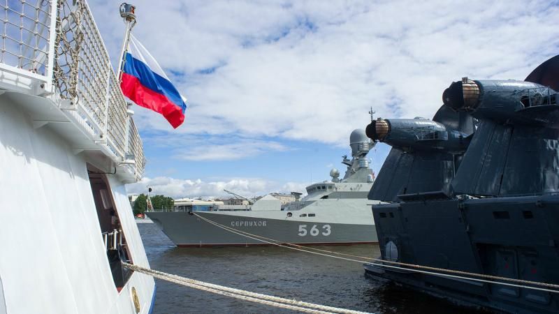 Российское военное судно снова заметили у границы с Латвией
