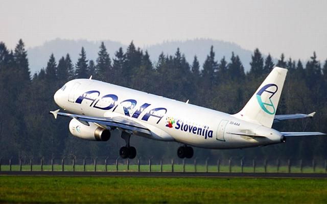 Польоти в Україну відновить словенська авіакомпанія