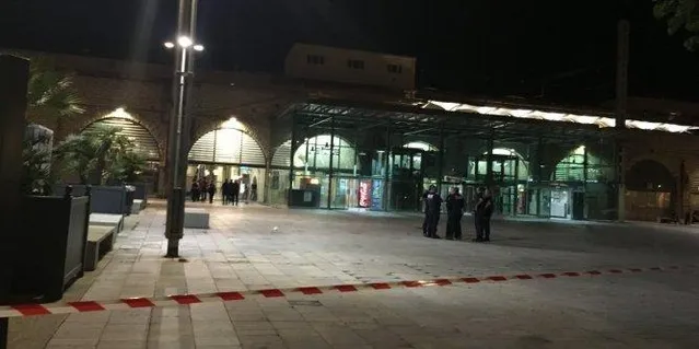 Вокзал на півдні Франції евакуювали. Фото з місця подій 