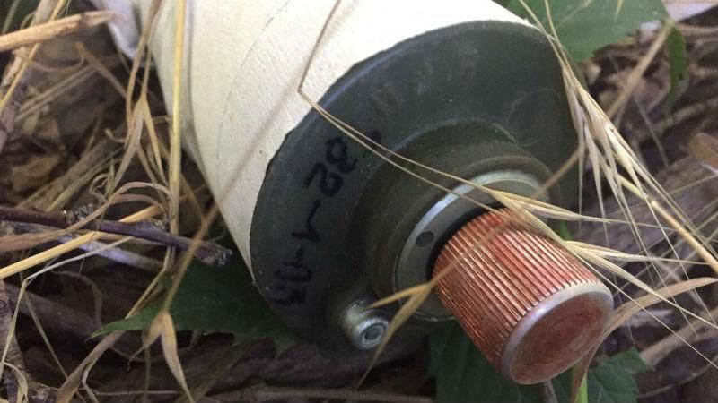 Страшна зброя: журналіст показав небезпечну вибухівку терористів Страшна зброя: журналіст показав небезпечну вибухівку терористів