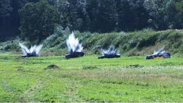 Агенты ФБР провели с украинскими спецназовцами учения: зрелищные фото Агенты ФБР провели с украинскими спецназовцами учения: зрелищные фото