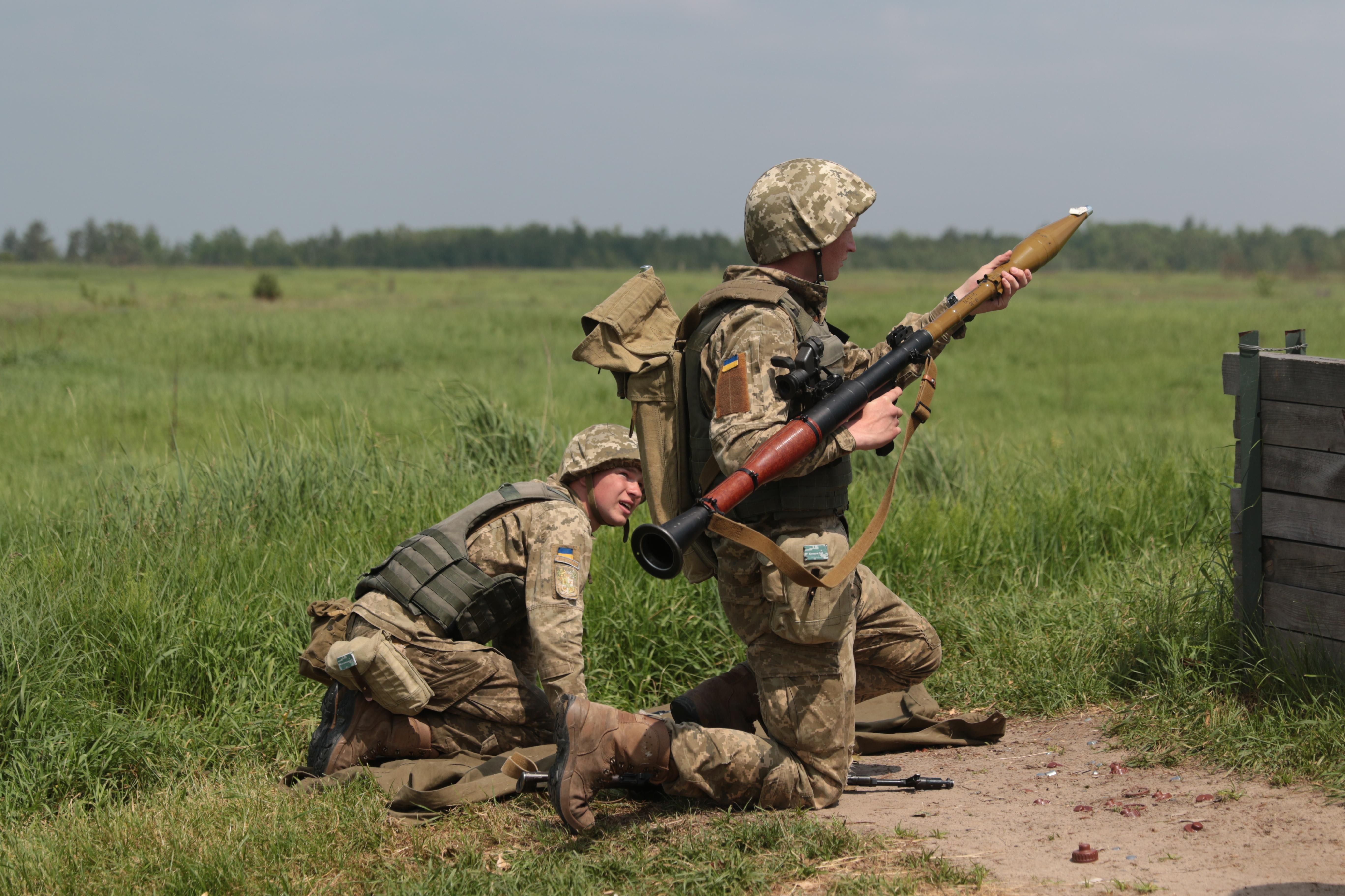 В Украине создадут новые базы для подготовки спецназовцев, – Порошенко
