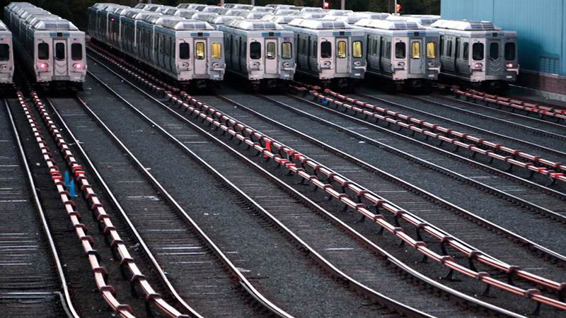 Пасажирський потяг врізався в інший потяг в США: є багато постраждалих Пасажирський потяг врізався в інший потяг в США: є багато постраждалих