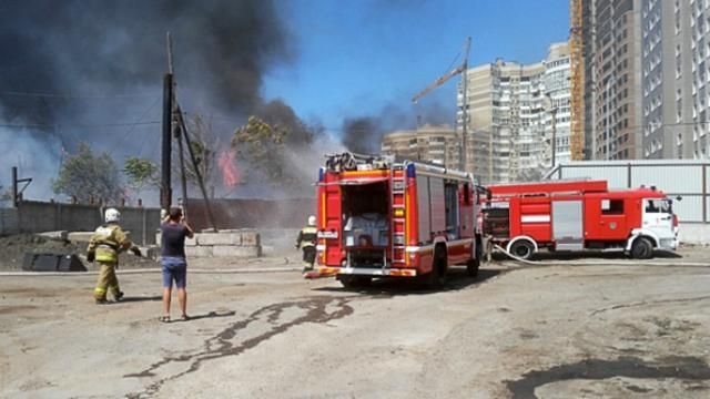 Масштабна пожежа в Ростові: стала відома причина