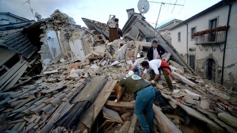 Землетрясение в Италии: появились данные о погибших и пострадавших