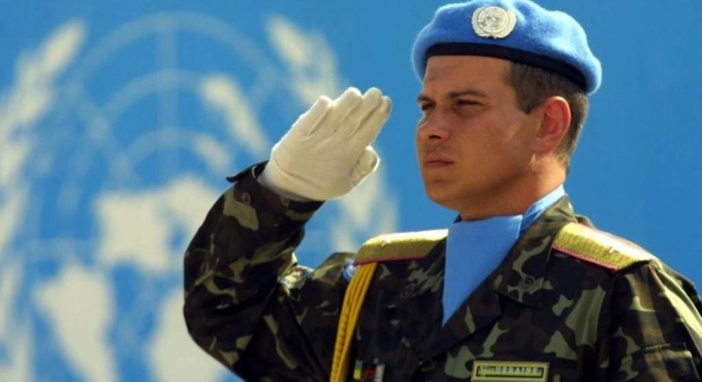 Порошенко будет просить мир ввести миротворцев на Донбасс Порошенко будет просить мир ввести миротворцев на Донбасс