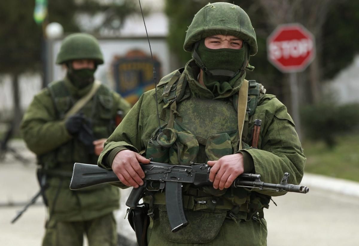 Скільки російських військових на Донбасі: Порошенко озвучив цифру
